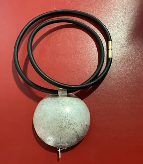 Signiertes Silber-Collier von Surya Yves