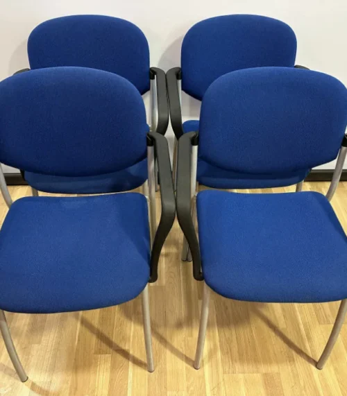 Stapelstuhl/ Armlehnen Stuhl / Wohnzimmerstühle mit Polster