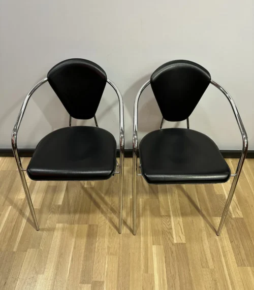 Vintage Esszimmerstühle mit Lederbezug und Chromstahlbeinen