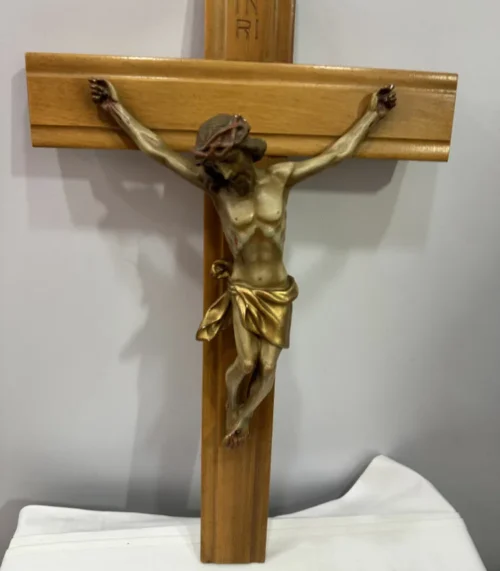 Kreuz mit Jesus Christus