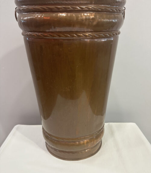 Schirmständer/ Dekorationskübel aus Kupfer