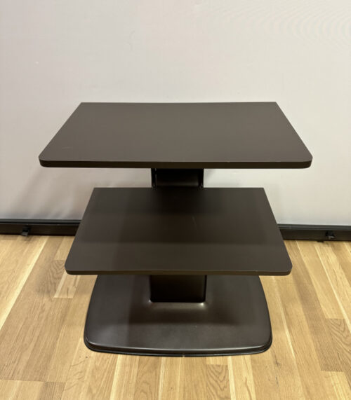 Moderner Fernseher- Abstelltisch / Kommode