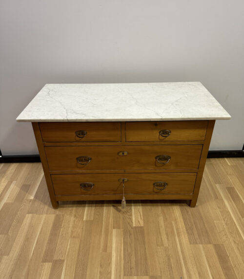 Antike Kommode aus Tannenholz mit Marmorplatte
