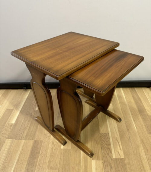 Vintage 2er-Set Beistelltische im Art Déco Stil