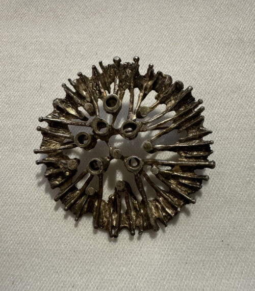 Vintage Designer-Brosche aus Silber - Organisches Strahlenmotiv