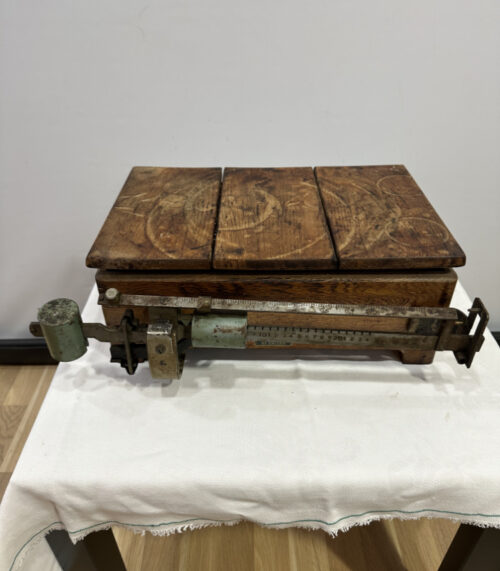 Antike Original Ferd. Rüesch Waage St. Gallen