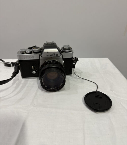 Minolta XE-1 Spiegelreflexkamera - Klassische 35mm-Kamera mit Minolta-Objektiv