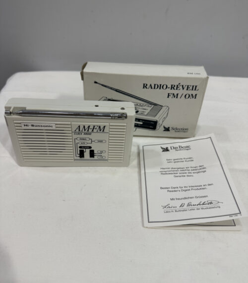 Kompakter AM/FM Radiowecker „Hi-Bunsonic“ – 90er Jahre Klassiker von Reader’s Digest
