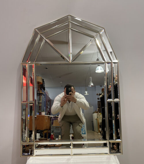 Designer Wandspiegel im Art-Déco-Stil mit Facettenschliff, signiert, Höhe 101 cm