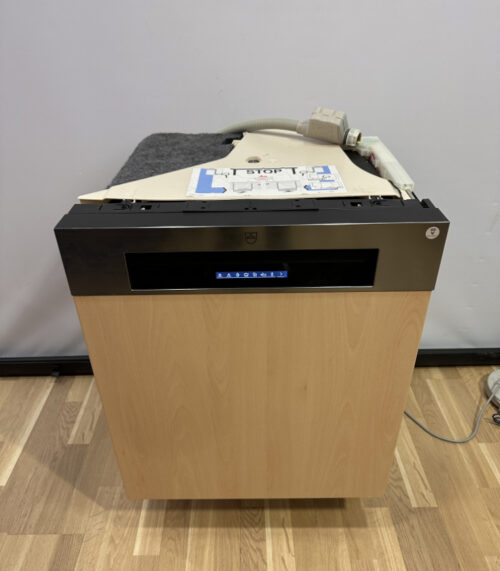 V-ZUG AdoraSpülen V4000 – ChromeClass Geschirrspüler mit LCD-Display