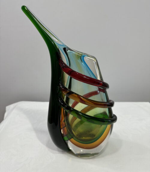 Murano Glasvase – Farbpracht in organischer Form