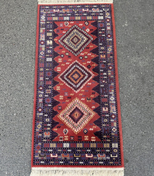 Orientteppich mit Nomadenmustern – Handgeknüpft, 100 % Wolle, 60 x 130 cm