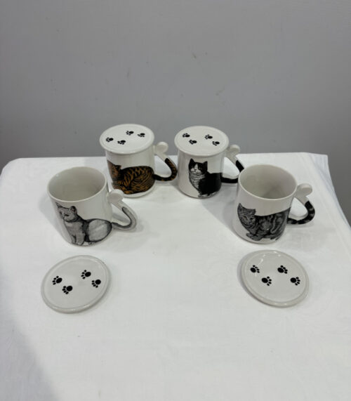 4er Set Katzentassen mit Deckel – 1980er-Jahre Design aus Japan