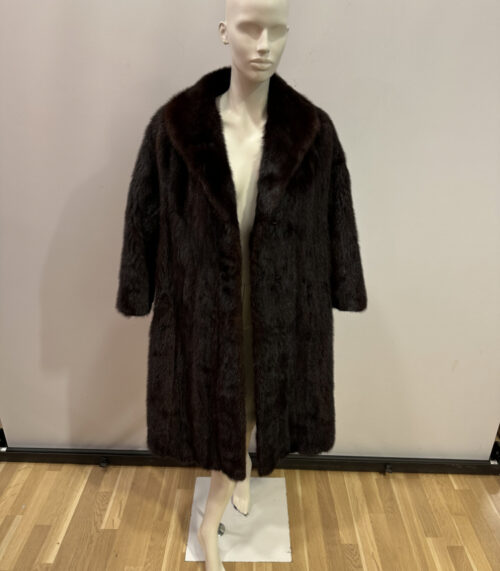 Vintage Nerzmantel für Damen – dunkelbraunes Echtfell mit schwarzem Futter