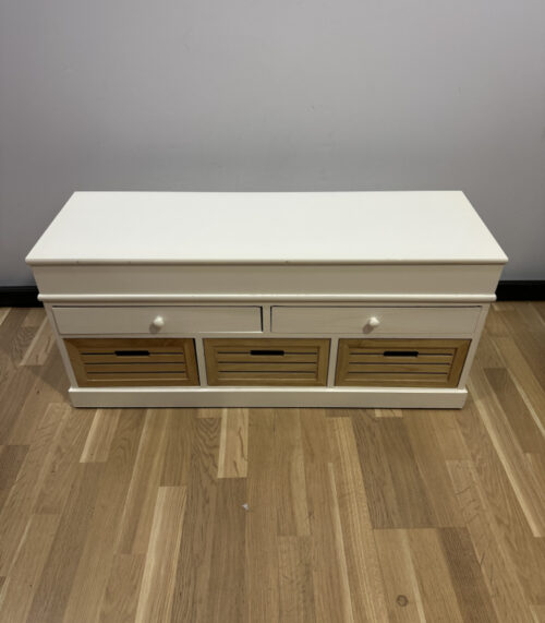 Flurbank mit Stauraum – weiss lackiert mit naturfarbenen Schubladen