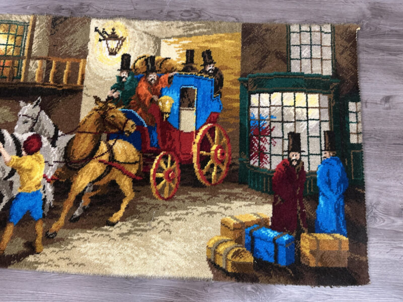 Vintage Wandteppich „The Arrival“ – Bondax Axminster England, 123 × 68 cm - Image 3