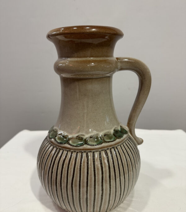 Vintage-Krug von Scheurich Keramik – braun-beige mit Rillenstruktur und Henkel