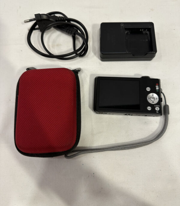 Panasonic Lumix DMC-FS14 Digitalkamera – 14 MP, Leica-Objektiv, Ladegerät und Tasche