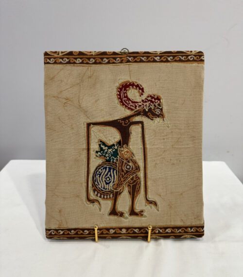 Indonesisches Batikbild mit Wayang Figur in Naturrahmen