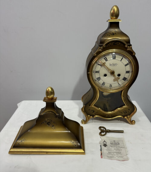 Pendeluhr Du Chateau mit Sockel