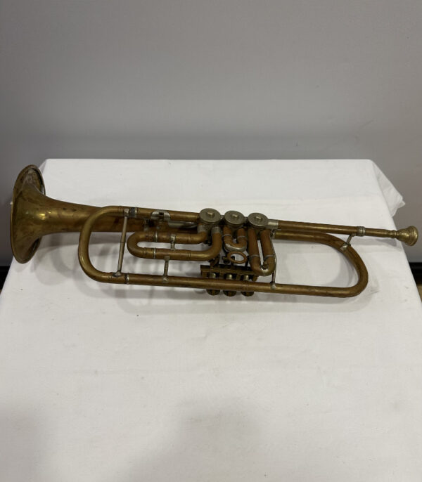 Flügelhorn von M. Wolf Frauenfeld, originales Schweizer Blasinstrument mit Charakter