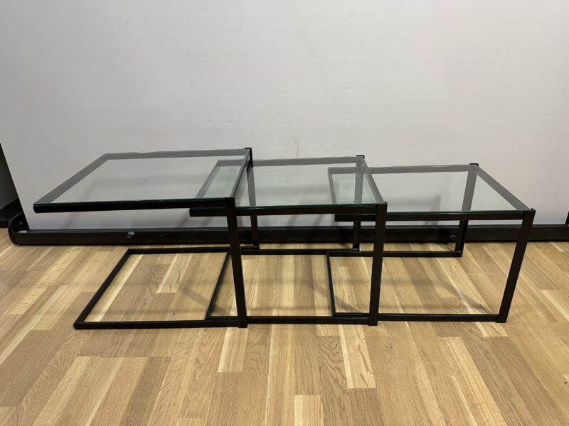 3-teiliges Beistelltisch-Set aus Glas und Metallrahmen