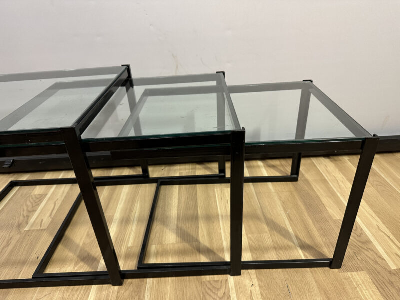 3-teiliges Beistelltisch-Set aus Glas und Metallrahmen - Image 4