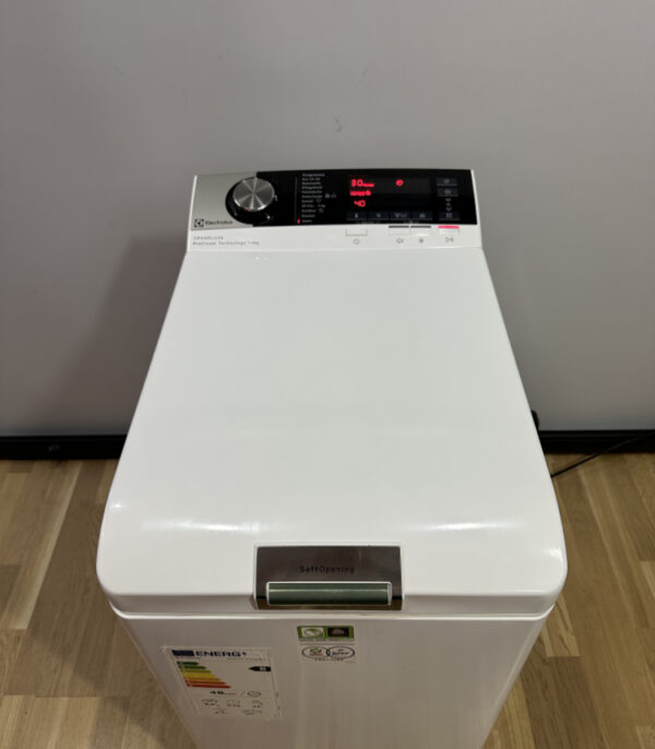 Electrolux Waschmaschine WAGL5TF – Toplader mit ProSteam und SoftOpening Funktion