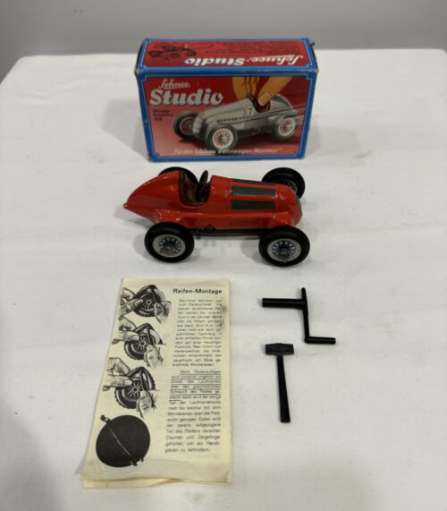 Schuco Studio Mercedes Grand Prix 1936 – Blechmodell mit Originalverpackung