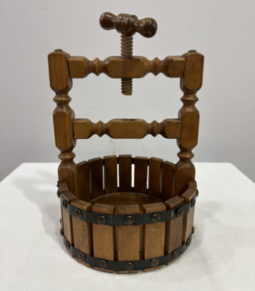 Dekorative Miniatur Weinpresse aus Holz