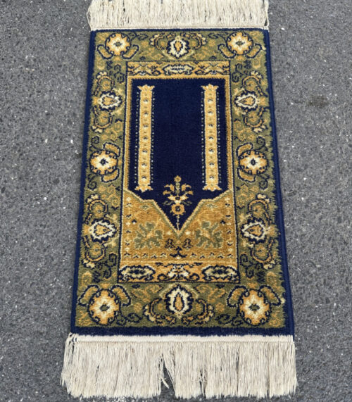 Belgischer Wollteppich mit orientalischem Muster 79 x 38 cm