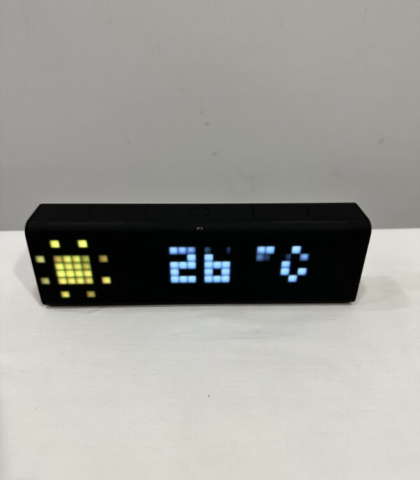 LaMetric TIME, Intelligente Pixel LED Uhr
