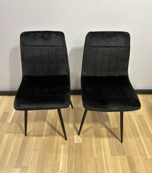 2er-Set Drehbare Esszimmerstühle aus Samt – Modell Ayra von ID-Furn GmbH