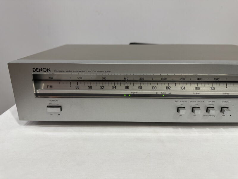 Denon AM/FM Tuner TU-520 – Made in Japan - Image 3