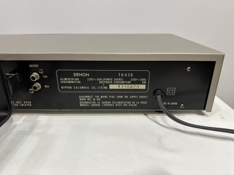 Denon AM/FM Tuner TU-520 – Made in Japan - Image 6