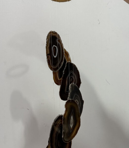 Windspiel mit 7 Achat-Scheiben und Holzring