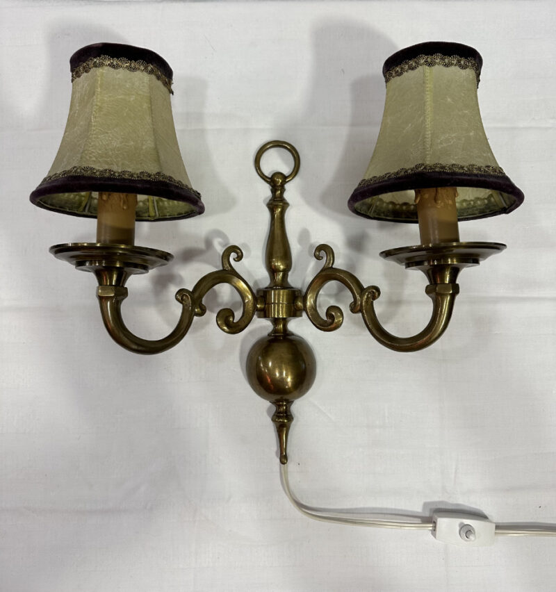 Vintage Messing Wandleuchte mit 2 Stoffschirmen - Image 2