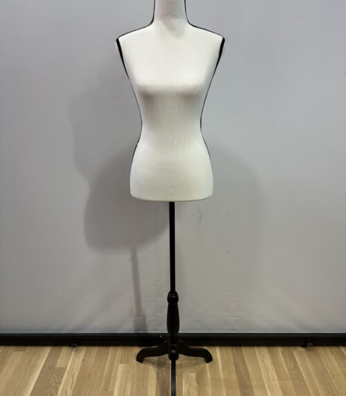 Schneiderpuppe auf Holzfuss mit verstellbarer Höhe