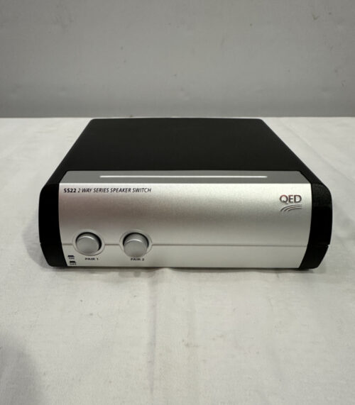 QED SS22 Lautsprecher Umschalter – 2 Wege Serie