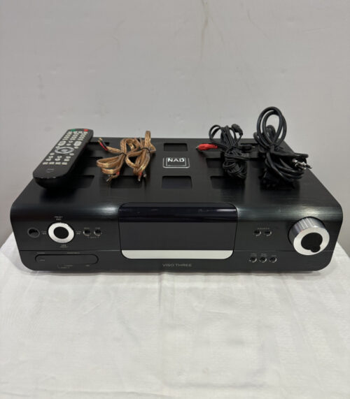 NAD VISO THREE – CD Receiver mit integriertem Verstärker und Radio