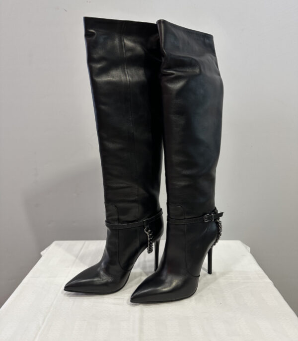 NetWork Overknee Stiefel aus schwarzem Leder mit Absatz und Kettendetail, Grösse 38
