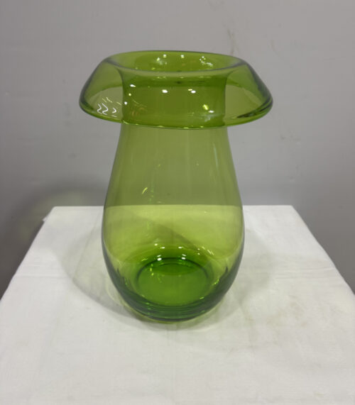 Grüne Glasvase "IKEA Stockholm" – Design Maria Vinka