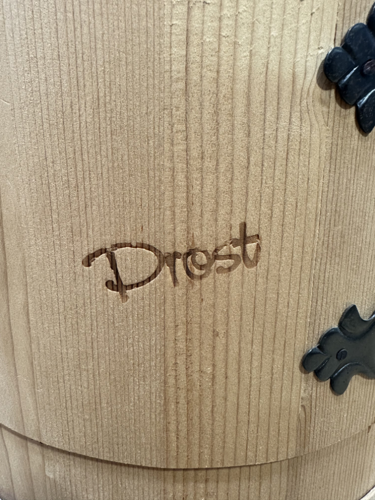 Rustikaler Holz Hocker mit Stauraum für Wein und Gläser – Bild 6