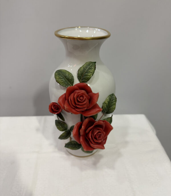 Porzellanvase Princess Rose von Rosanne Sanders – Franklin Porcelain 1984