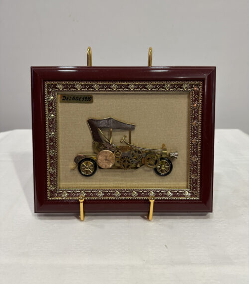 Gerahmtes Steampunk-Auto „Delage 1910“ von Omar Weigandt (Argentinien)