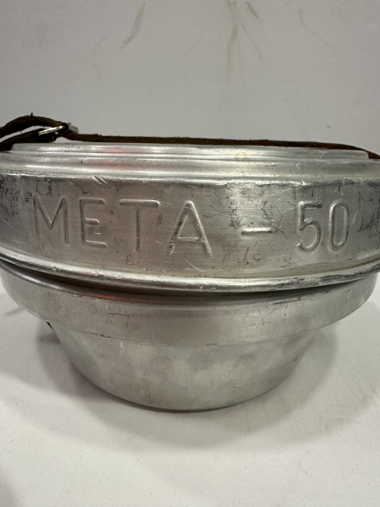 Vintage META-50 Kochset aus Aluminium mit Brenner und Griffen ca. 1950er Jahre – Bild 2