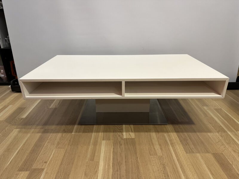 Designer-Couchtisch von FUBO Modell 286 – Modernes Schweizer Design mit Stauraum – Bild 2