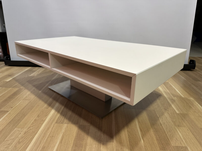 Designer-Couchtisch von FUBO Modell 286 – Modernes Schweizer Design mit Stauraum – Bild 4