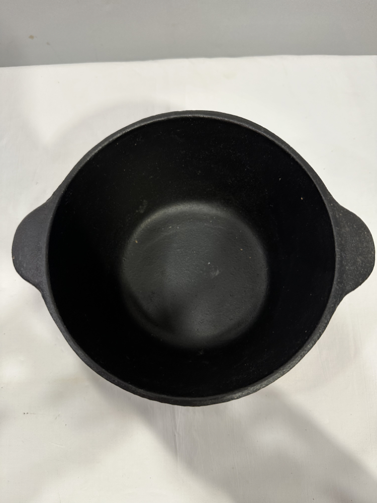 Vintage Fondue Set aus Gusseisen mit Brenner und Deckel ca. 1970er Jahre – Bild 5