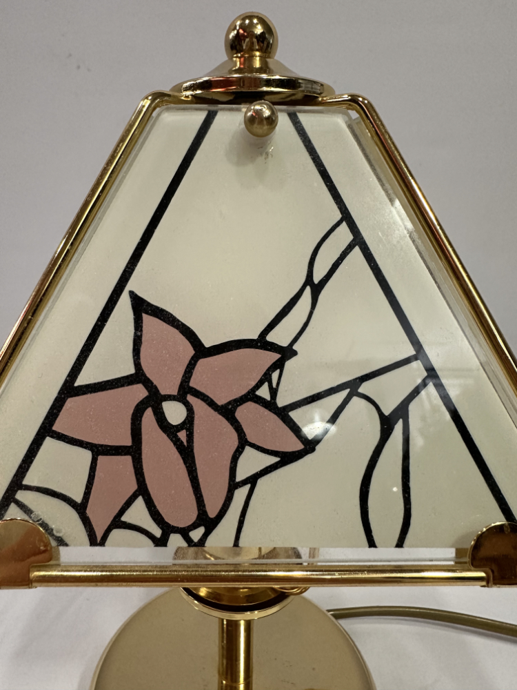 Vintage Tischlampe mit Messingfuss und floralen Glaselementen 1980er Jahre – Bild 4